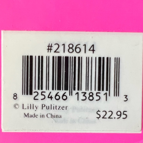 Lilly Pulitzer Dog Collar Bandanna - Picture 4 of 4